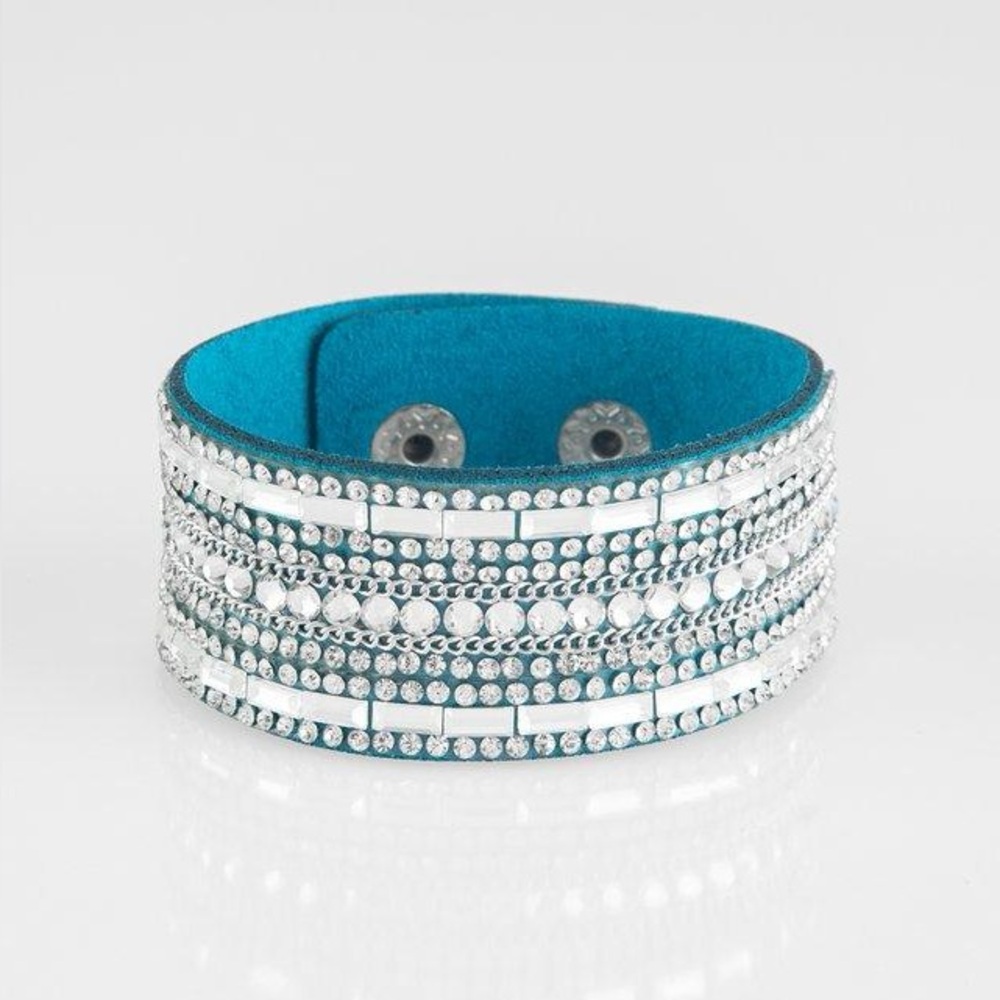 Elegant Blue and Silver Women's Bracelet